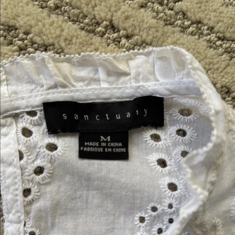 Sanctuary Eyelet Blouse - Size Medium - Picture 5 of 5